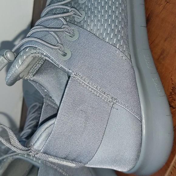 Nike womens Free Rn CMTR sneakers - Picture 6 of 9